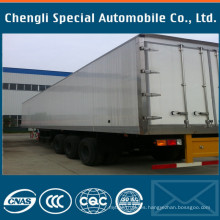 Dongfeng 4X4 Small Good Dimension Cargo Trucks en venta